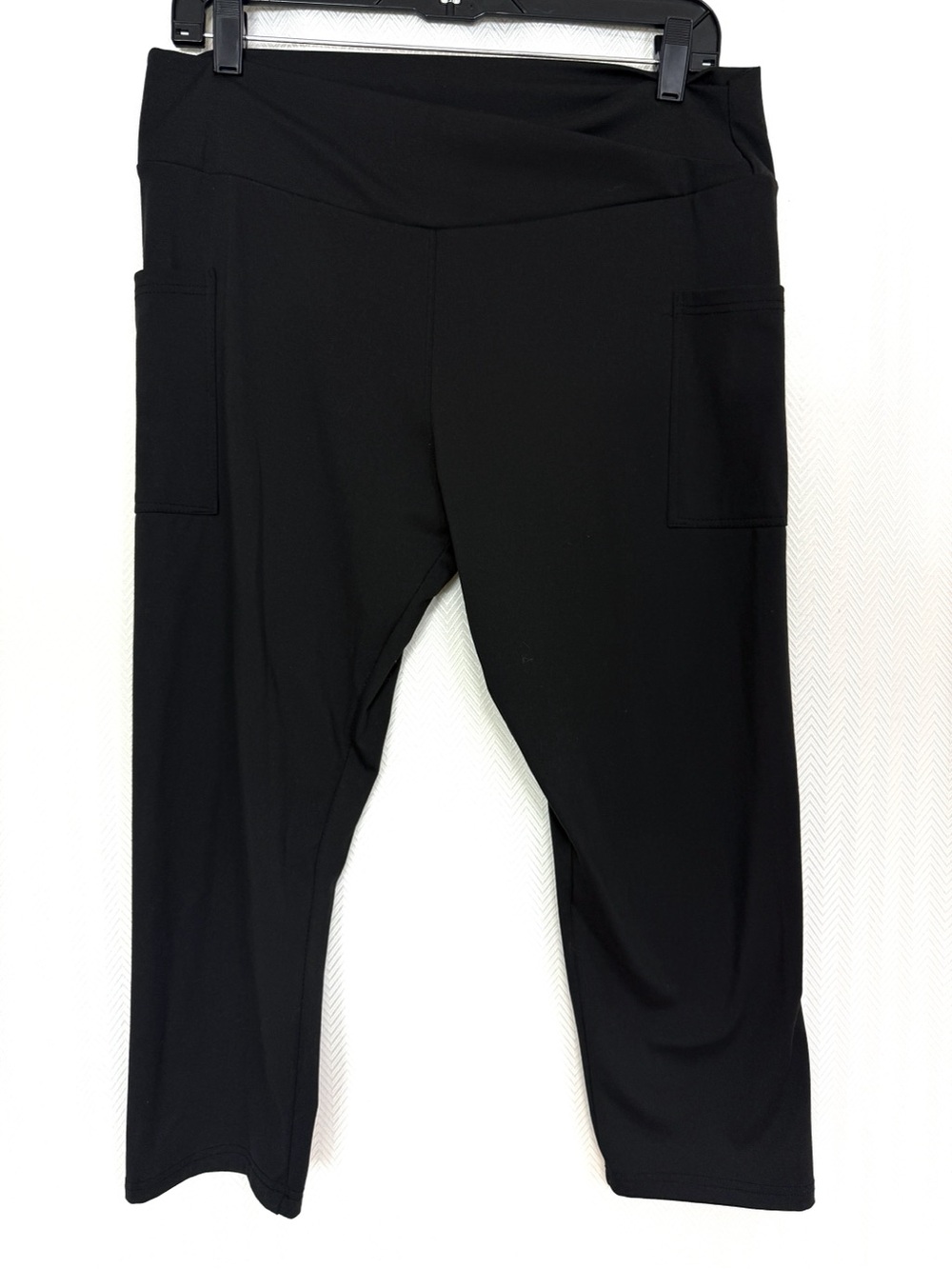 Julia Rose Women's Pull-On Pocket Crop Leggings Size L/XL (12-18)